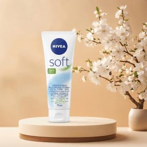 Nivea Soft Refreshingly Light Moisturizing Cream - 75ml